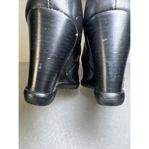 Michael Kors Leather Ankle Bootie Wedge Womens 6.5 Black Gold Accents - Picture 7 of 13
